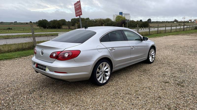 VOLKSWAGEN PASSAT CC 2.0 TDI 140 CARAT EDITION